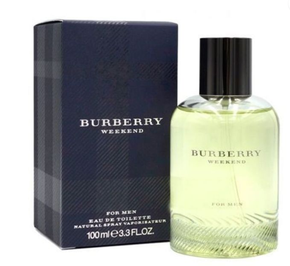 Burberry Weekend  men  EDT Spray 1.7 oz